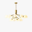 suspension-en-verre-design-nordique-pour-un-clairage-moderne-5.png