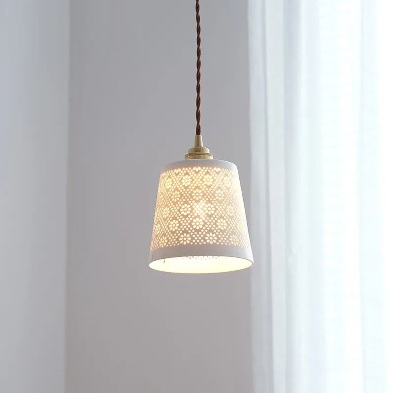 suspension-led-design-nordique-moderne-en-cuivre-et-c-ramique-3.png
