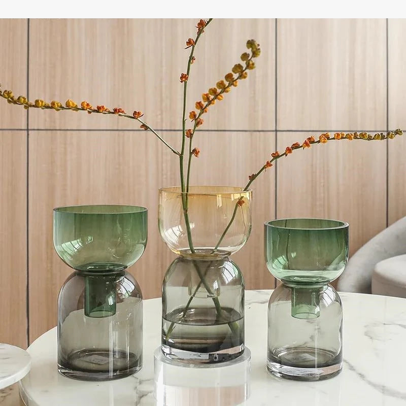 vase en verre bicolore pour décoration florale élégante