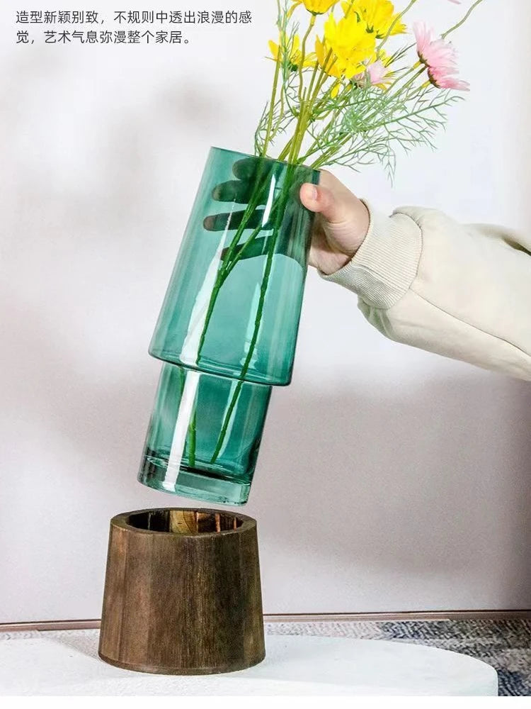 vase-en-verre-transparent-design-nordique-d-coration-chic-et-pur-e-2.png