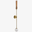 LED-Wandleuchte im nordischen Design mit goldener Stange und Glas