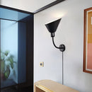 Moderne Wandleuchte mit konischem Lampenschirm Rotob