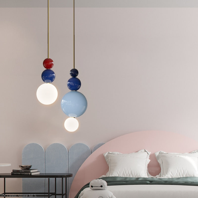 Suspension moderne en métal et boules colorés Ginna - vue 3 sur 10
