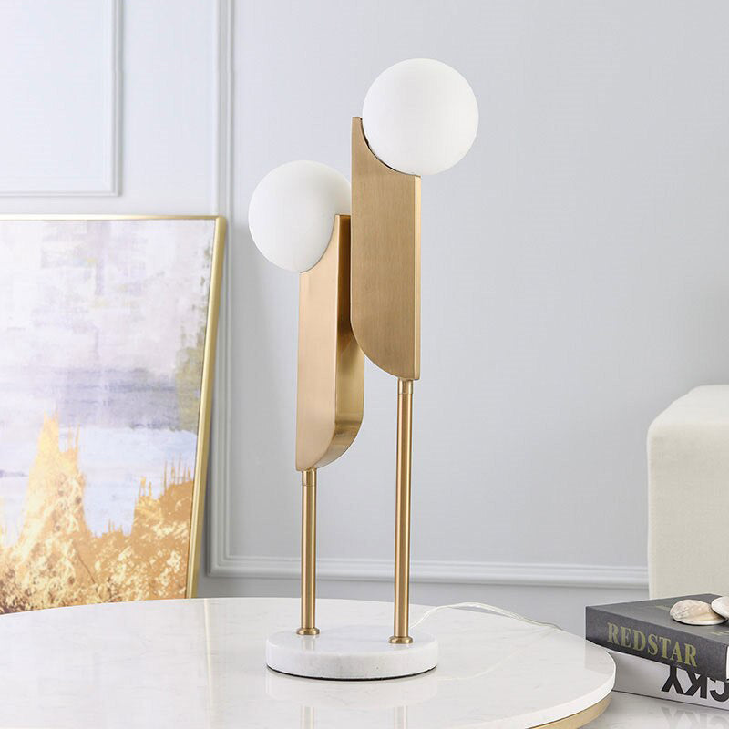 Lampe à poser design LED au style minimaliste Gracinda - vue 3 sur 5