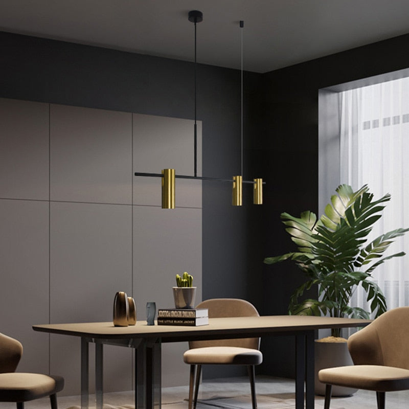Minimalistischer Design-Kronleuchter mit goldenen Spots Prism - vue 3 sur 7