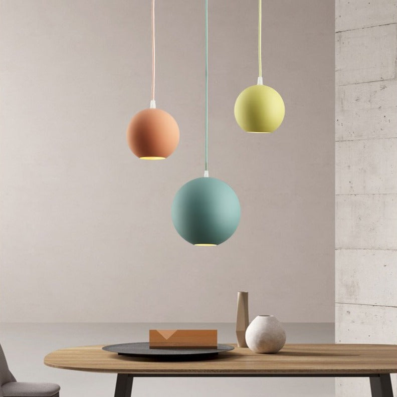 Suspension moderne en métal coloré ronde Klint - vue 4 sur 10