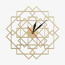 Horloge murale en bois avec rectangles superposés 30cm Mandala
