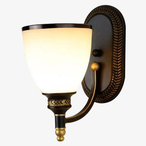 Applique rustique en métal et abat-jour en verre European