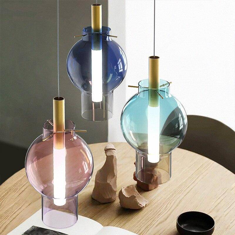 Suspension design boule en verre coloré à LED - vue 3 sur 10