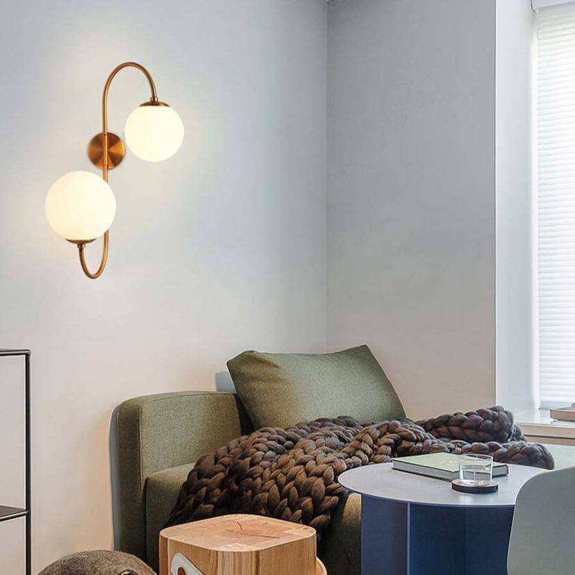 Applique murale moderne LED avec double boule en verre et base dorée - vue 8 sur 7