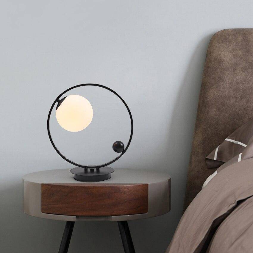 Lampe de chevet design à LED avec anneau métal et boules en verre Loft - vue 5 sur 12