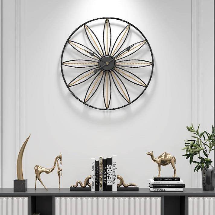 Horloge murale ronde avec rosace en métal rétro Hollow