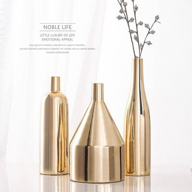 Vase design en céramique doré Mory A - vue 4 sur 5