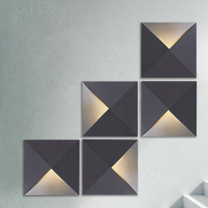 Applique murale moderne design en forme d'enveloppe Wally - vue 3 sur 5