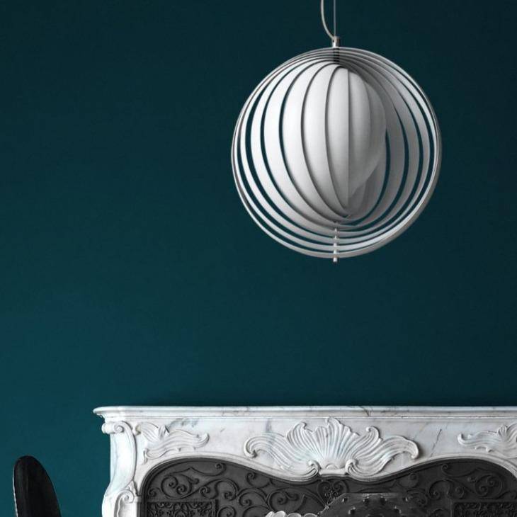 Suspension design LED avec abat-jour sphérique style Loft