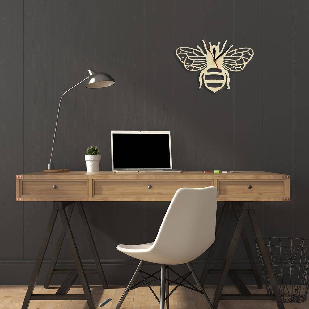 Horloge murale en bois en forme d'abeille 30cm Bee - vue 5 sur 7
