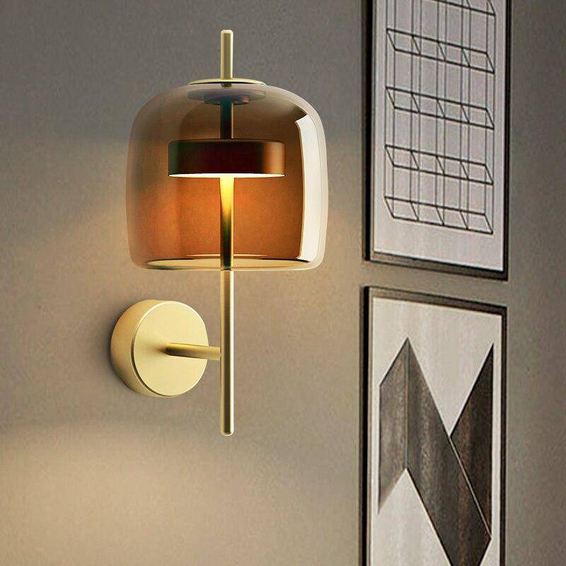 Applique murale design LED en métal doré et boule en verre fumé - vue 5 sur 7