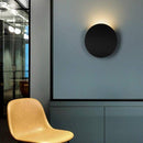 Applique murale design LED avec tuile arrondie en métal