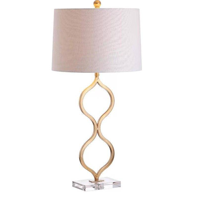 Lampe à poser design LED avec tige dorée courbée et abat-jour cylindrique - vue 5 sur 4