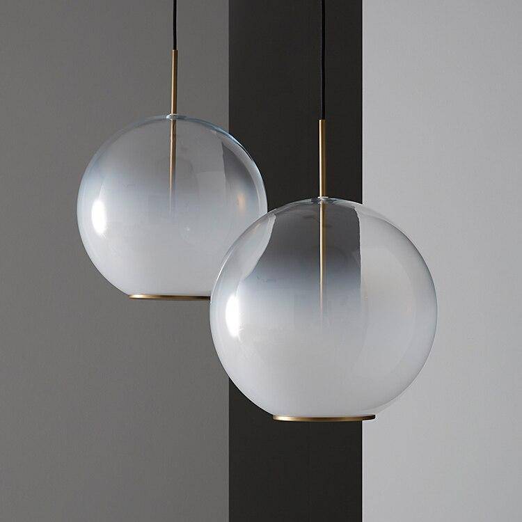 Suspension moderne LED en boule de verre blanc Nordic - vue 3 sur 3