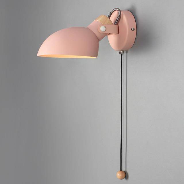 Applique design à LED coloré avec abat-jour orientable et interrupteur