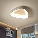 Plafonnier LED triangle arrondi Corridor