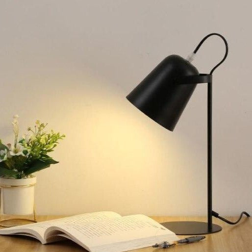 Lampe de bureau moderne avec abat-jour cylindrique coloré Ullysa - vue 4 sur 10