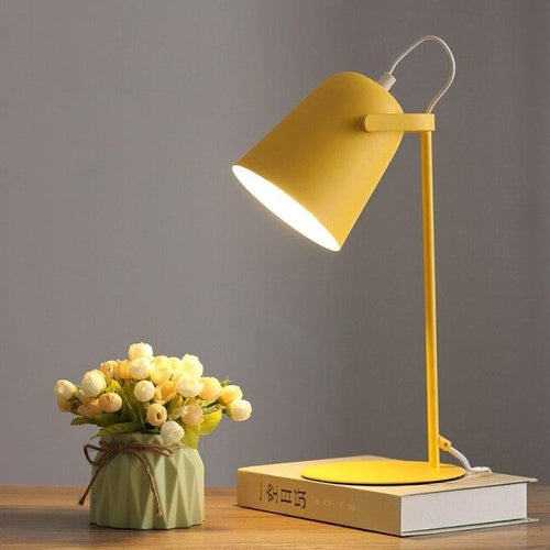 Lampe de bureau moderne avec abat-jour cylindrique coloré Ullysa - vue 10 sur 10