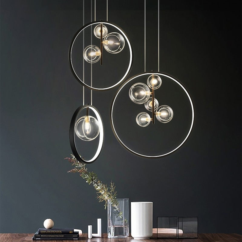 Moderne LED-Pendelleuchte mit Ring und Glaskugeln Cala - vue 5 sur 7