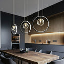 Moderne LED-Pendelleuchte mit Ring und Glaskugeln Cala