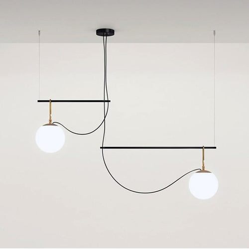 Lustre moderne LED avec un globe en verre Aitné