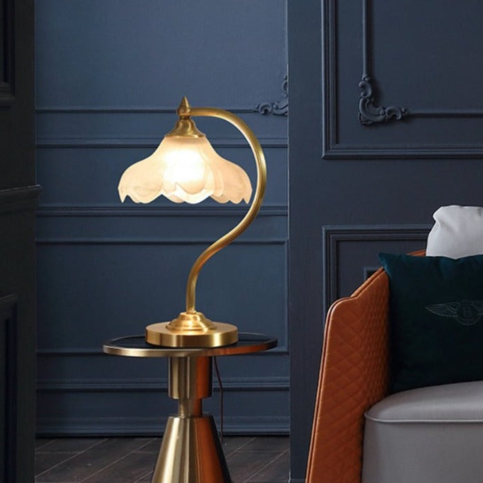 Lampe à poser vintage avec abat-jour fleur Magnolya - vue 4 sur 5