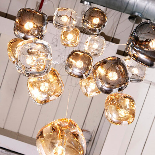 Suspension moderne LED forme de glaçon en cristal coloré Lua