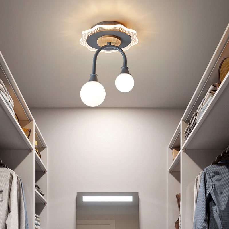 Plafonnier design avec des formes originales en métal Basil - vue 7 sur 14