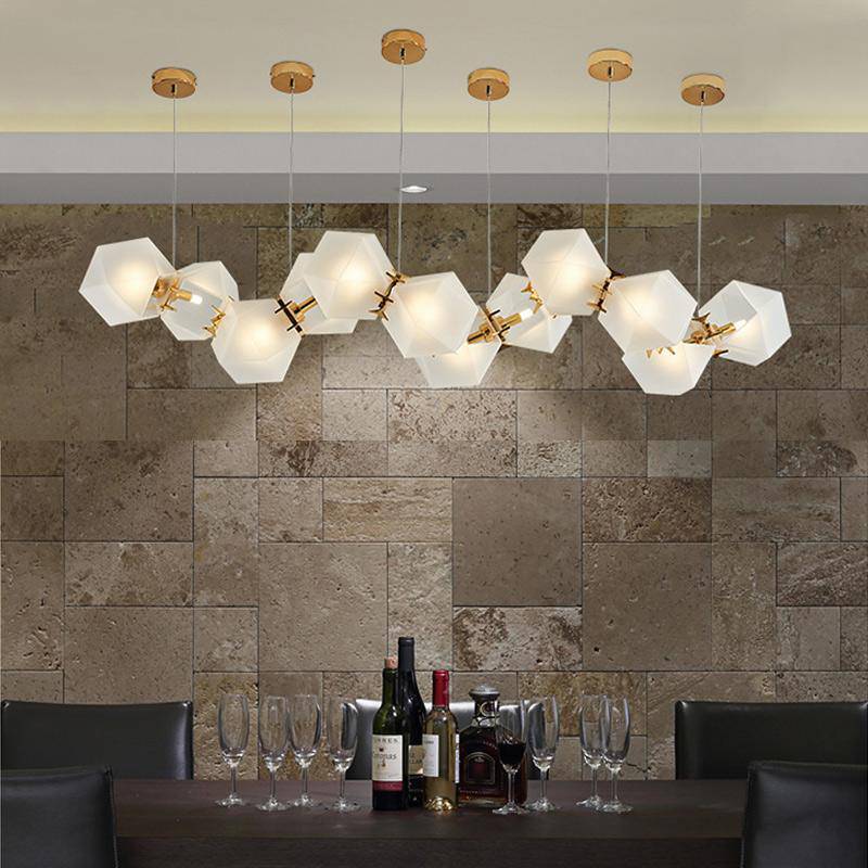 Lustre design moderne doré à LED Avize