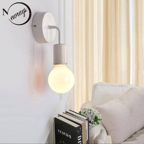 Applique murale LED ampoule tombante (noir ou blanc)