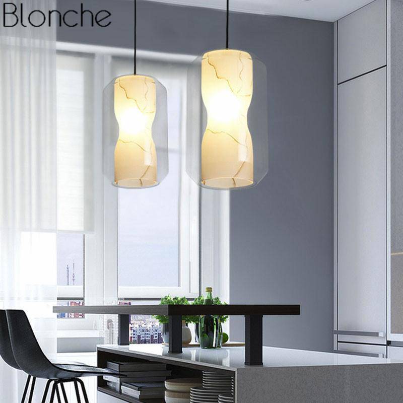 Suspension design en verre Broom