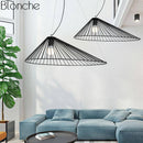 Suspension design à LED chapeau de paille noir