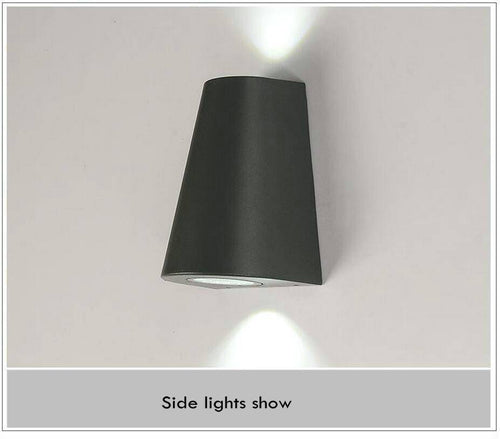 Applique extérieur en aluminium triangulaire Sconce