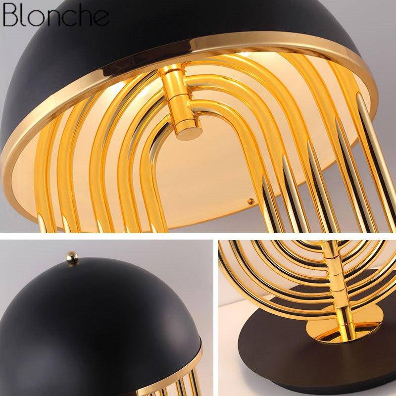 Lampe à poser design doré à LED Luxury