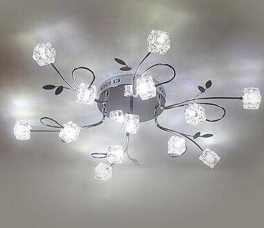 Plafonnier LED chromée avec cubes en verre