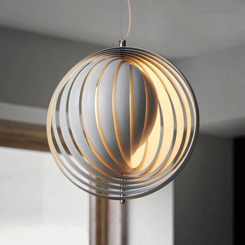 Suspension design LED avec abat-jour sphérique style Loft