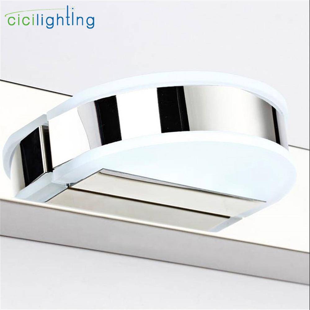 Applique murale LED chromée avec lampes pour miroir - vue 6 sur 7