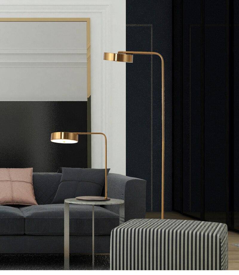 Lampe de chevet ou bureau doré arrondi Study