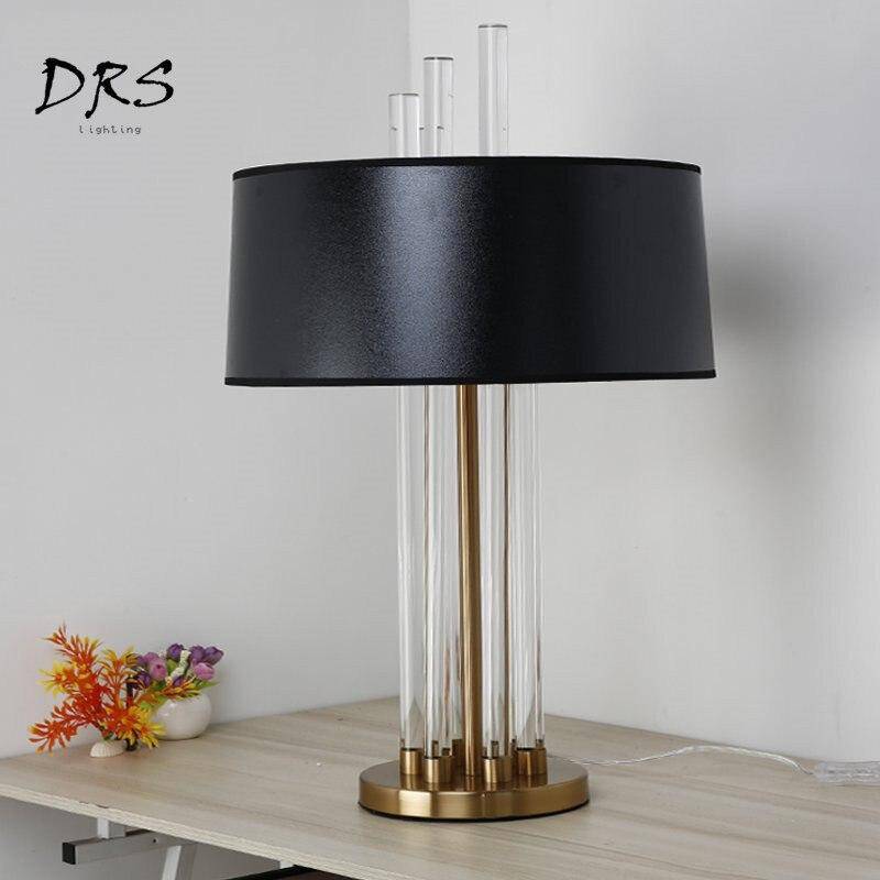 Lampe de chevet dorée en verre et abat-jour noir Designer - vue 3 sur 6
