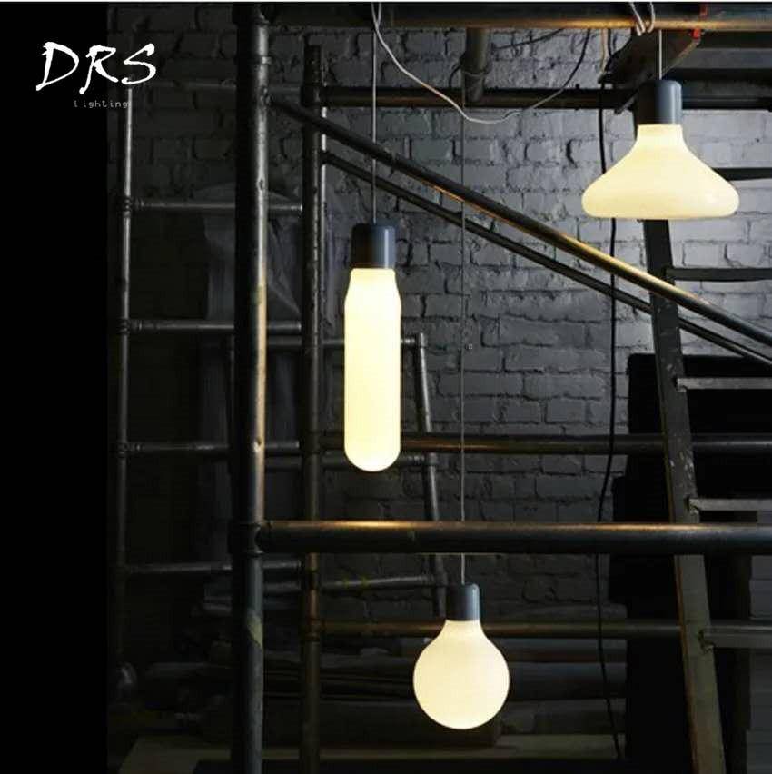 Suspension design LED en verre et support gris - vue 5 sur 4