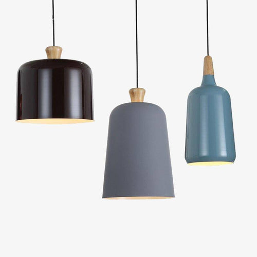 Suspension de plusieurs formes en aluminium et bois