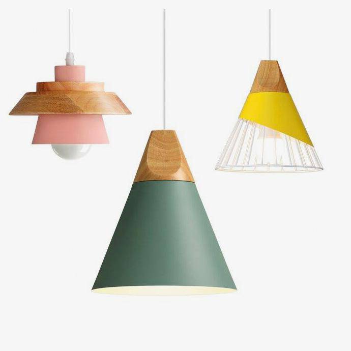 Suspension en métal coloré et bois de plusieurs formes Nordic
