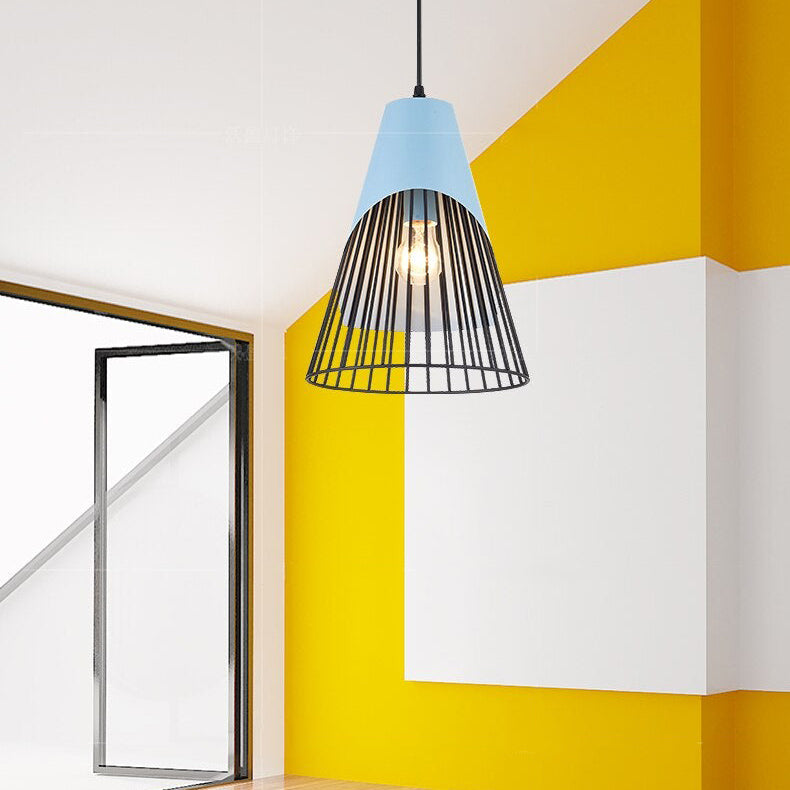 Suspension moderne et minimaliste avec abat-jour conique Megan - vue 2 sur 4