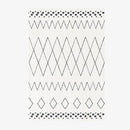 Tapis rectangle berbères blanc à motifs noirs Sala A
